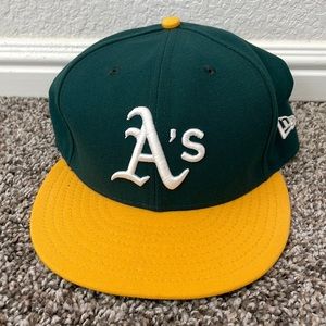 Used Oakland Athletics size 7 5/8